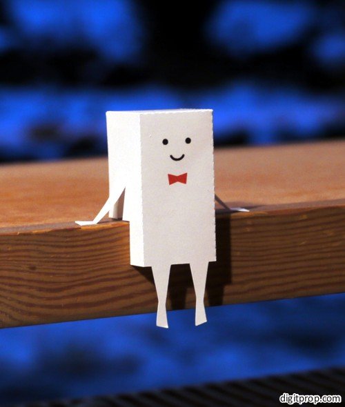 Digitprop Paper Toy Mascot